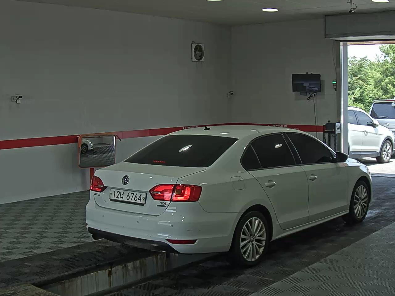 2014 - volkswagen jetta