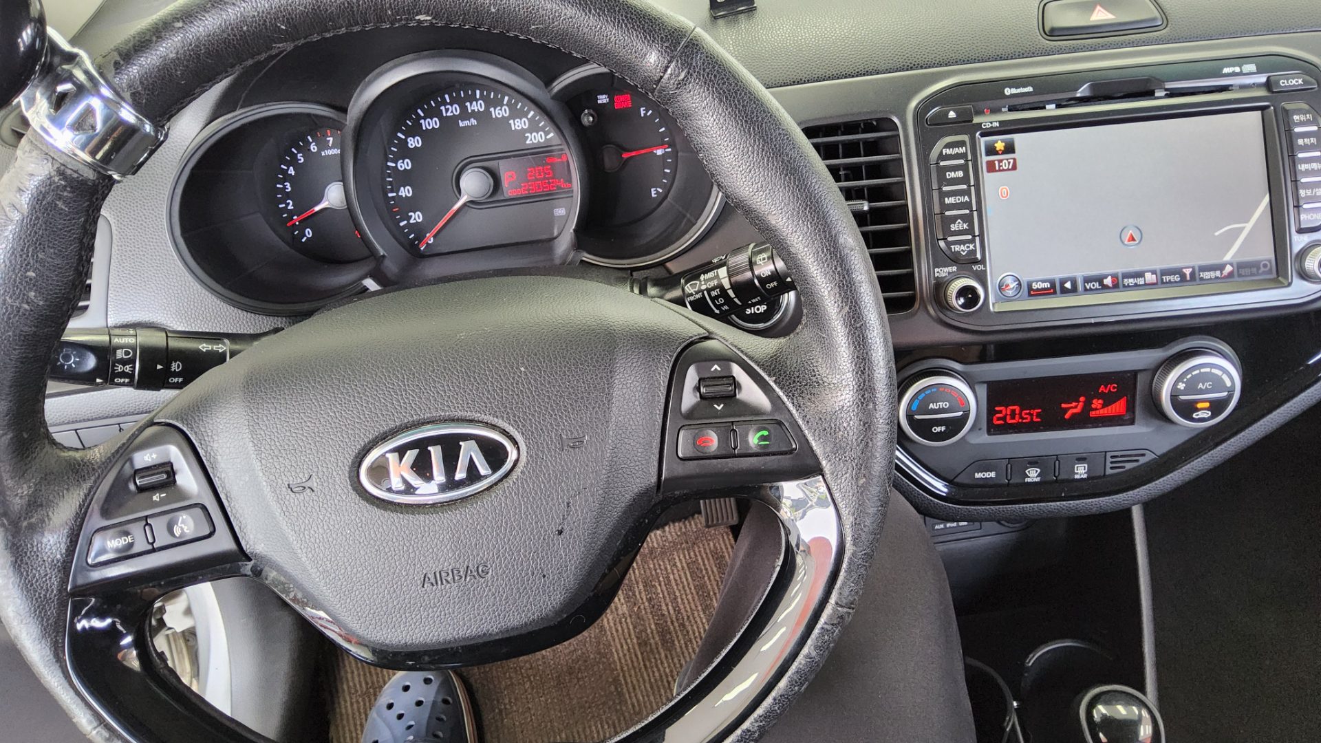 2012 - kia morning
