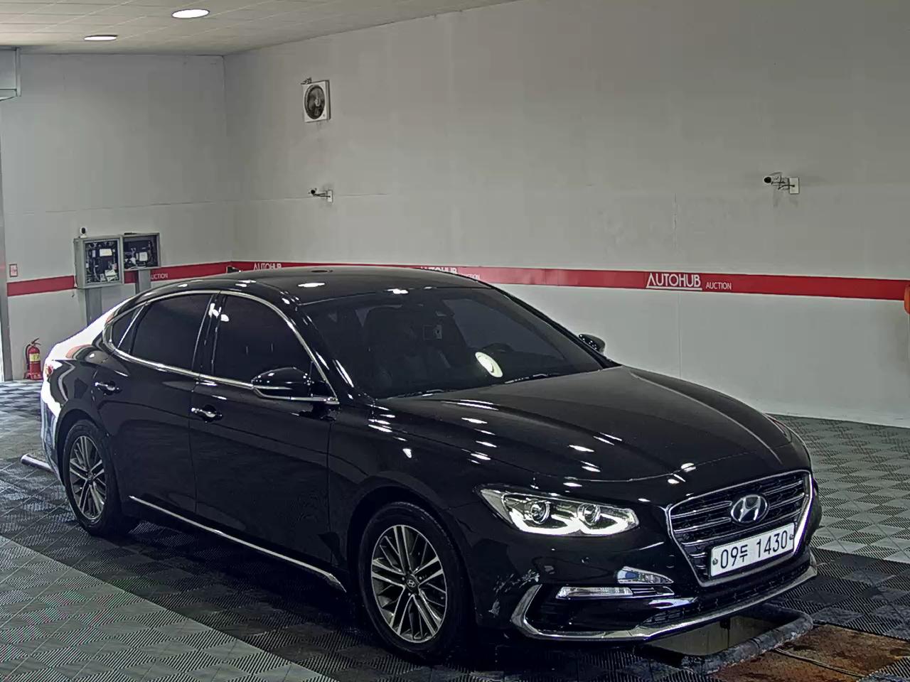 2018 - hyundai grandeur