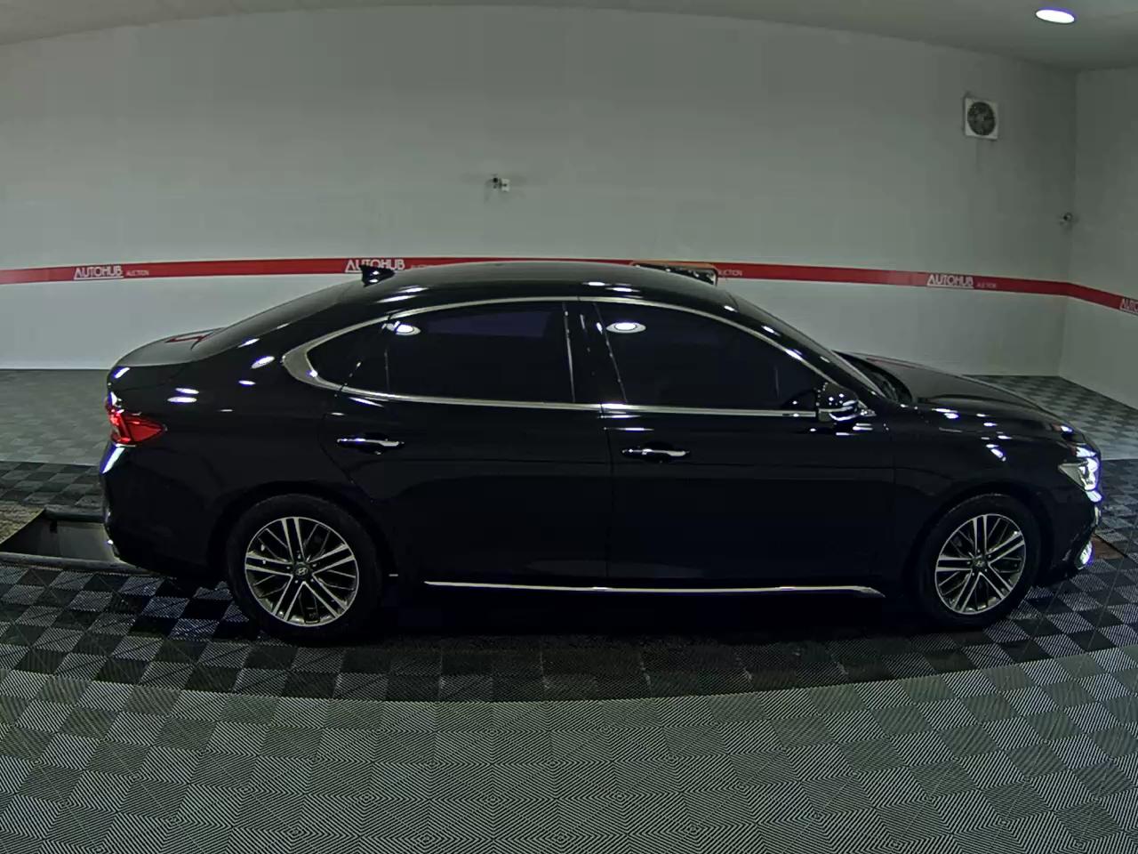 2018 - hyundai grandeur