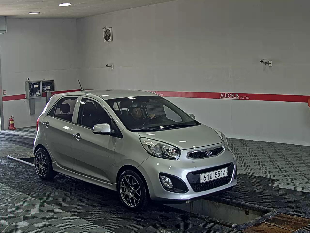 2012 - kia morning