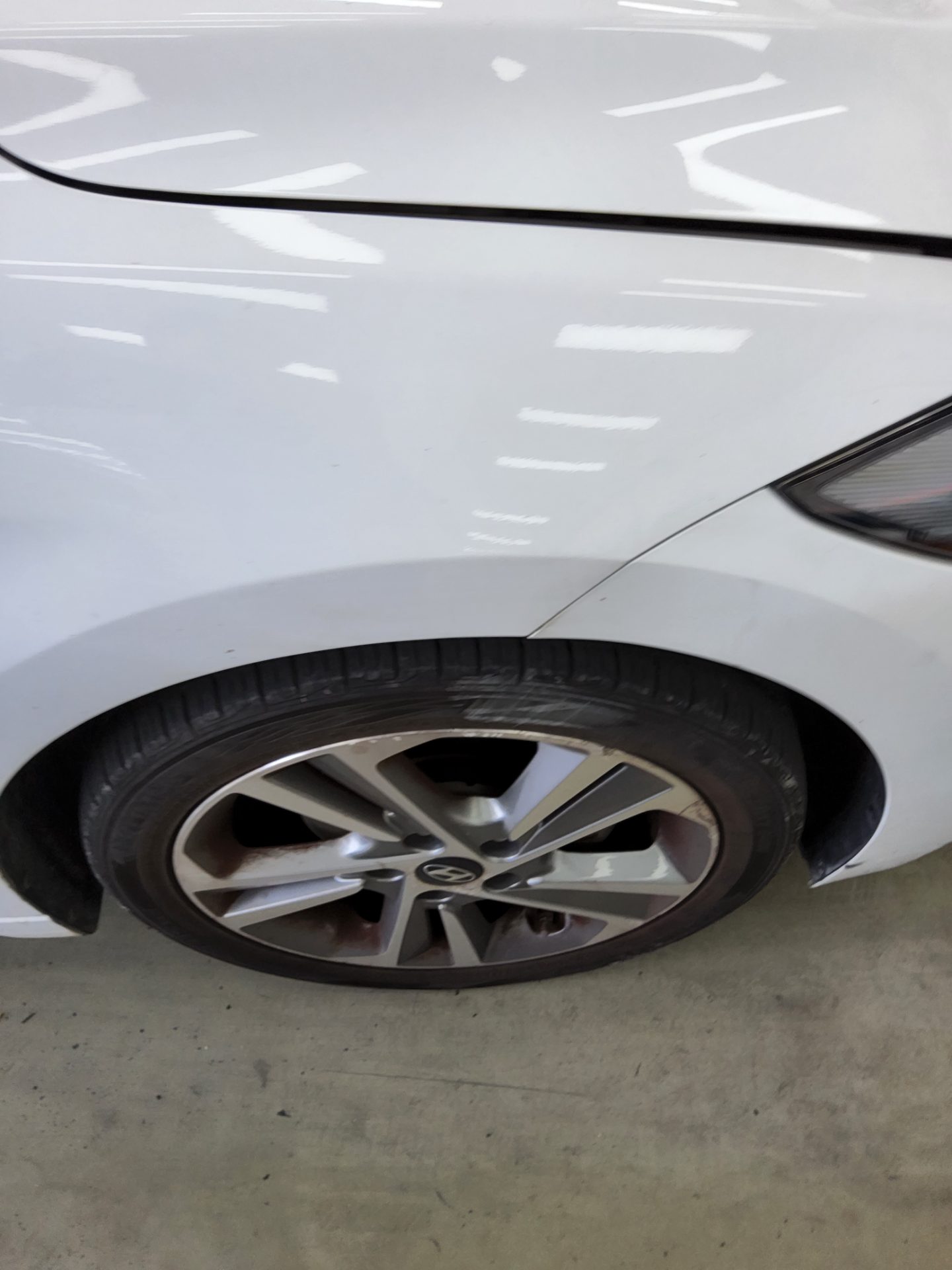 2018 - hyundai avante