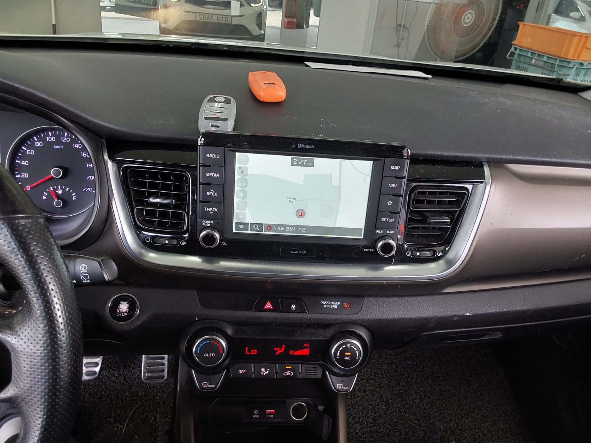 2019 - kia stonic