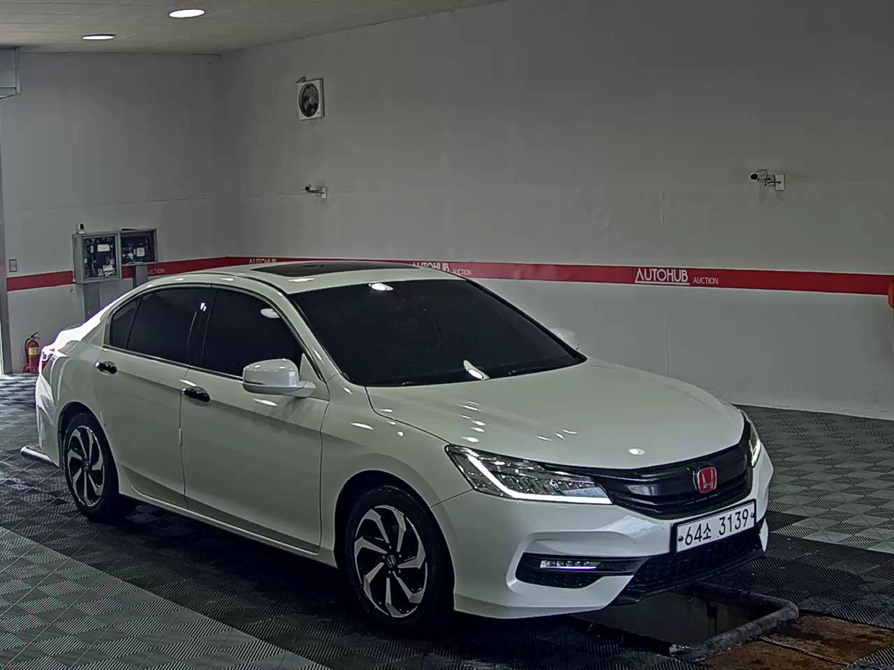 2017 - honda accord