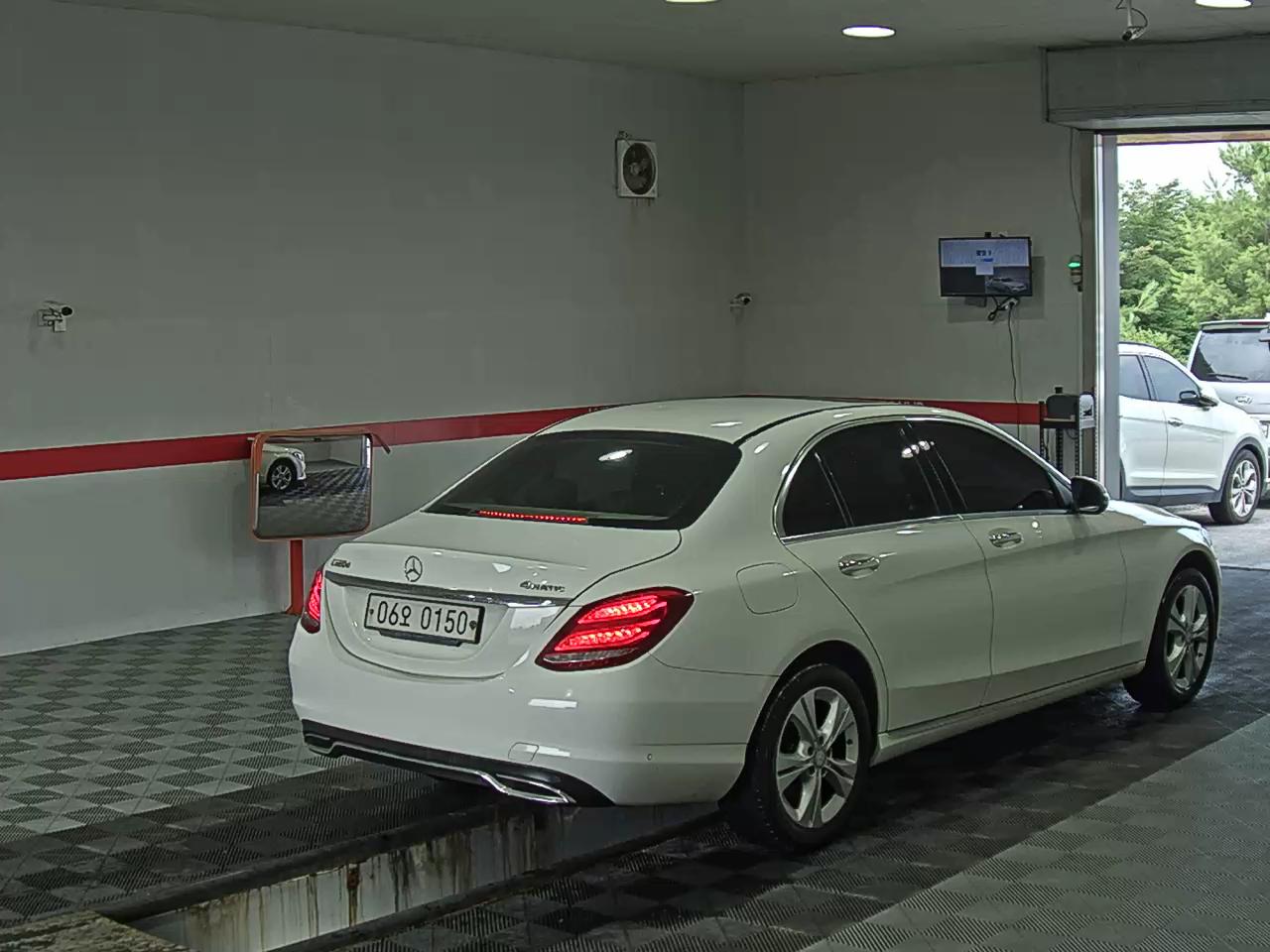 2016 - mercedes-benz c220