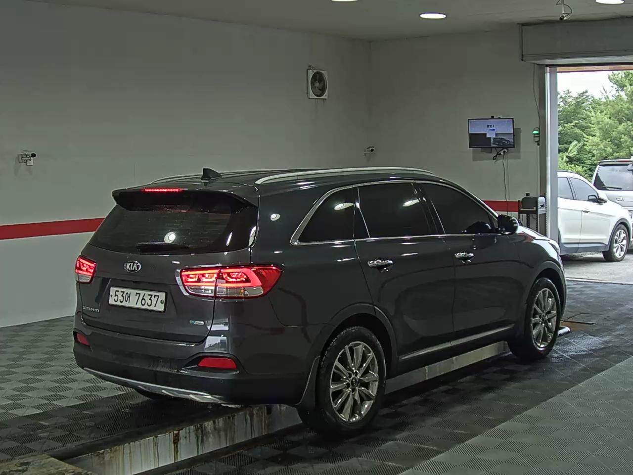 2016 - kia sorento