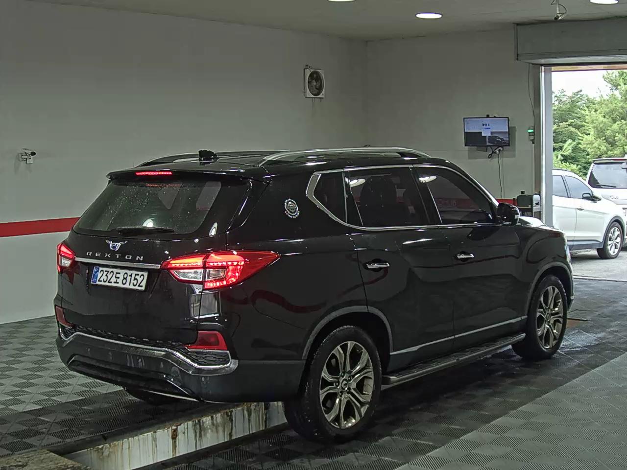 2018 - ssangyong rexton