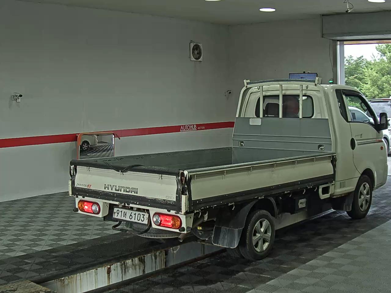 2014 - hyundai porter