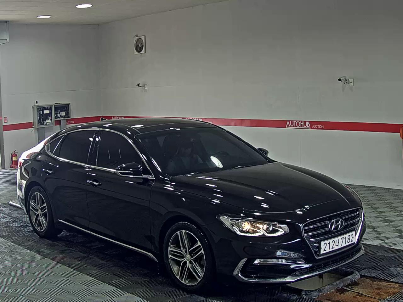 2018 - hyundai grandeur