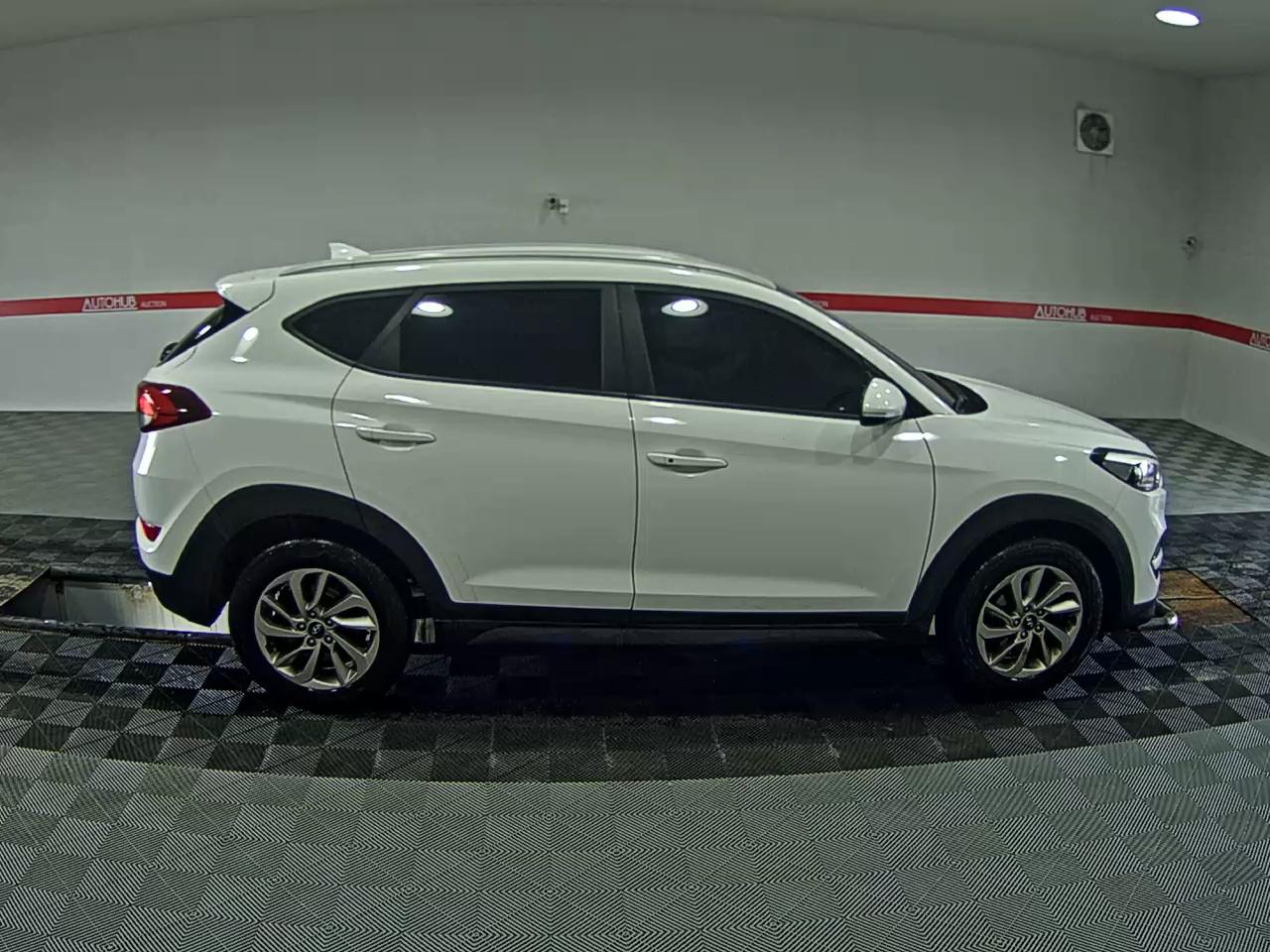 2018 - hyundai tucson