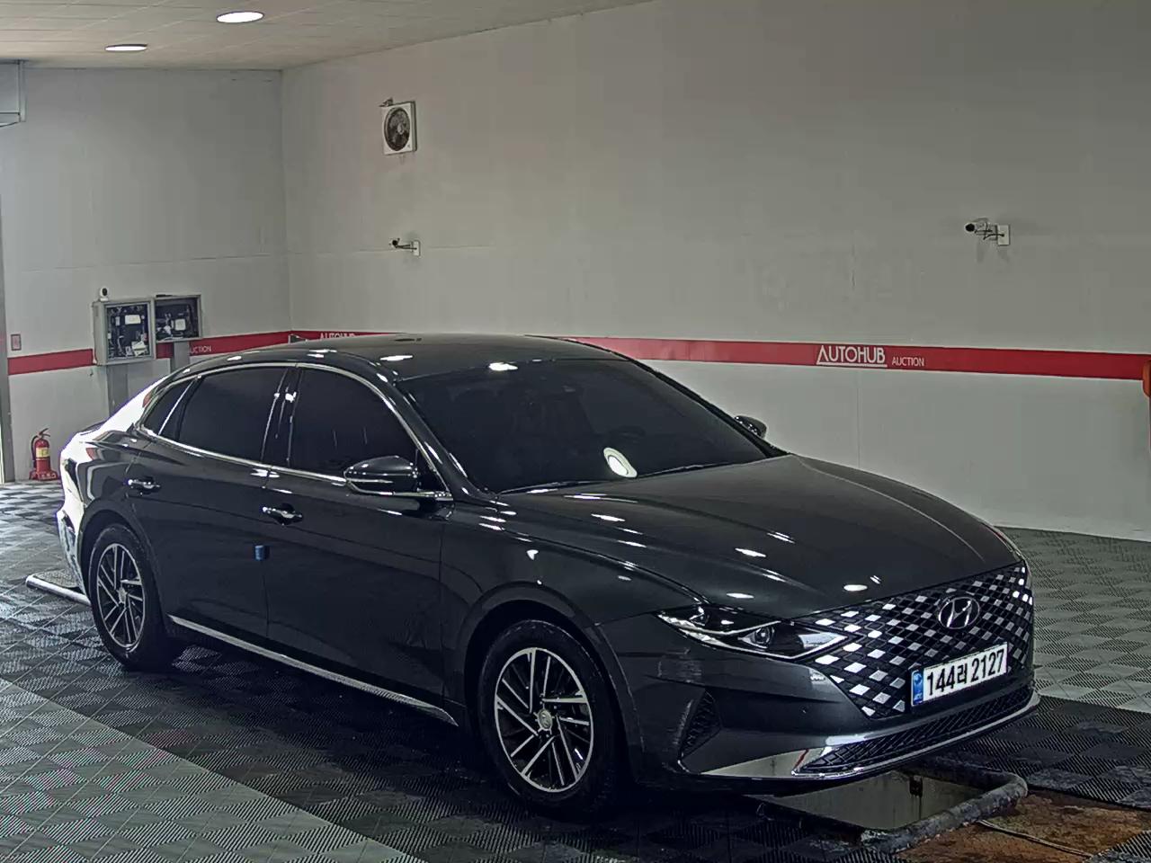 2020 - hyundai grandeur
