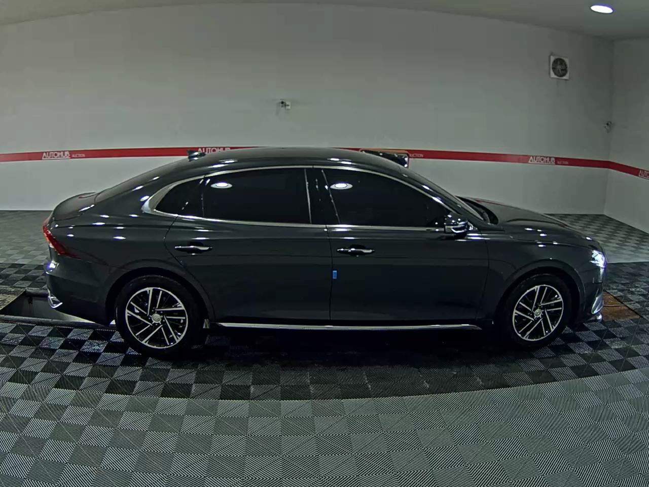 2020 - hyundai grandeur