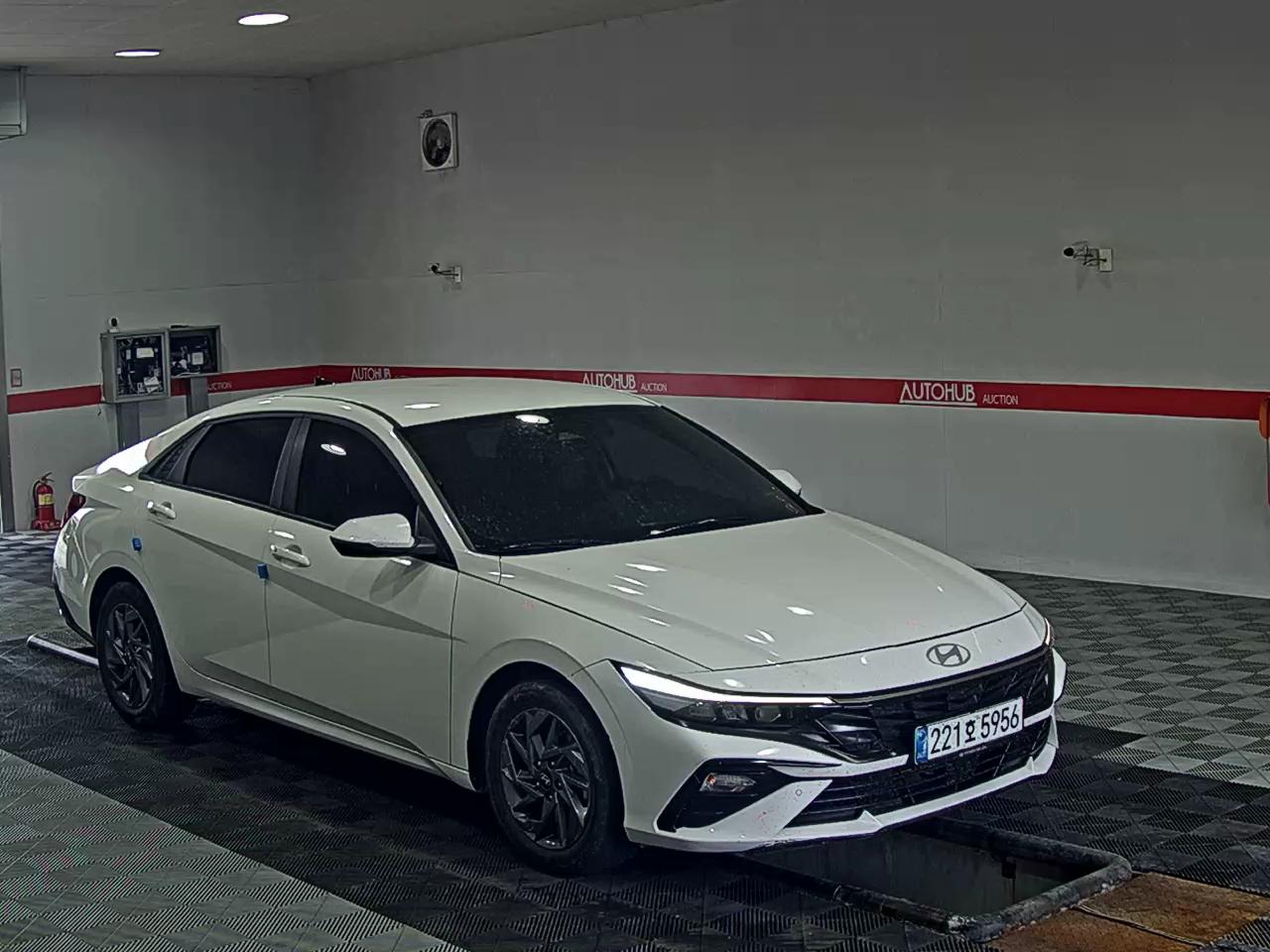 2024 - hyundai avante