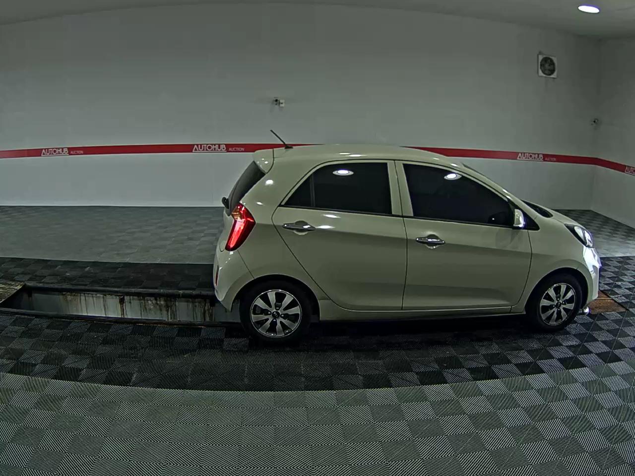 2014 - kia morning