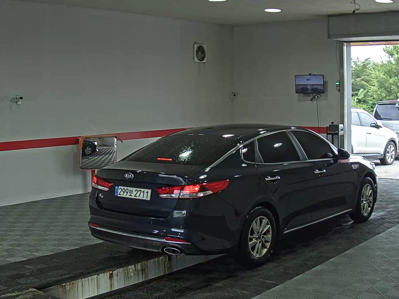 2018 - kia k5