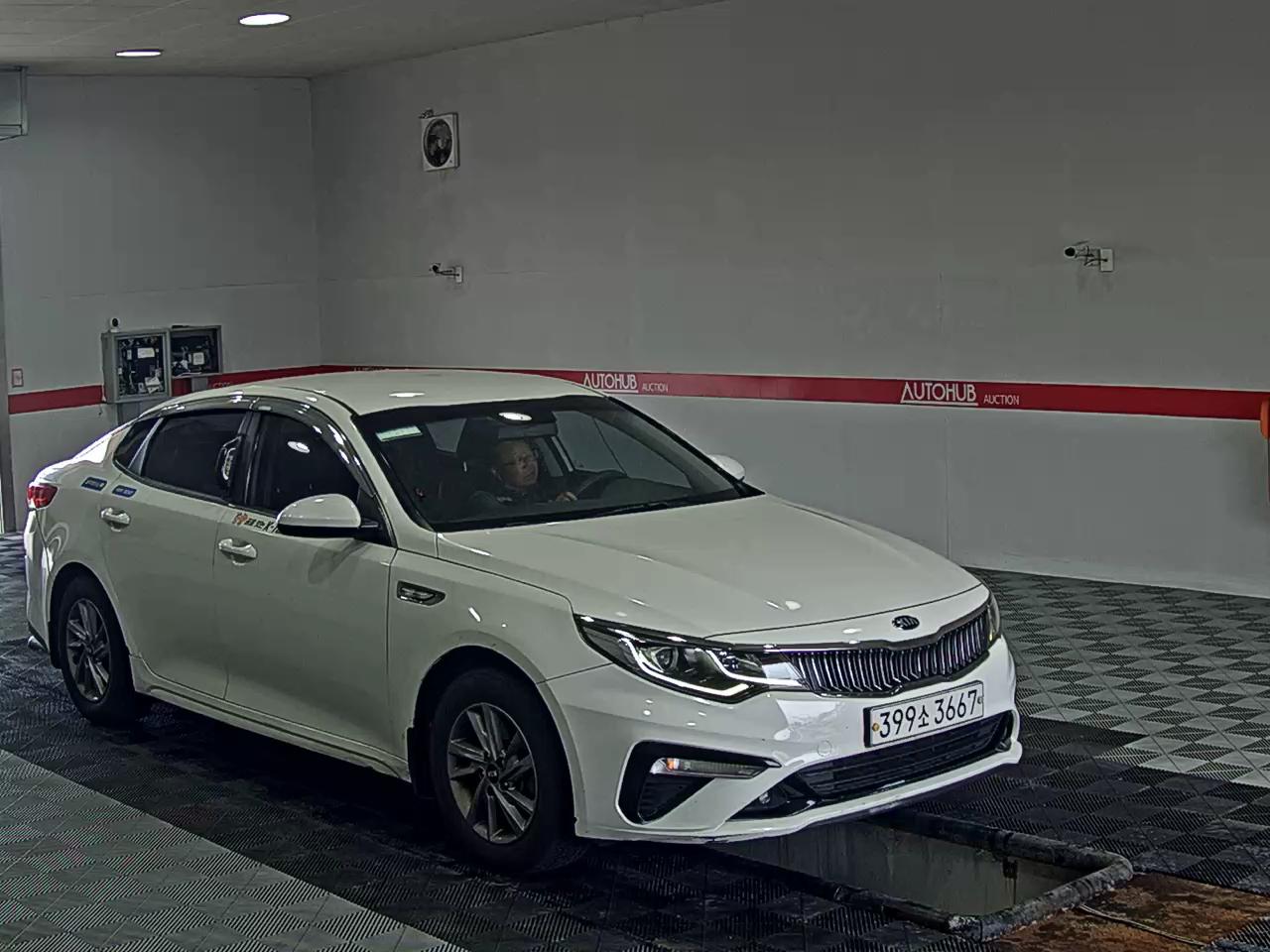 2020 - kia k5