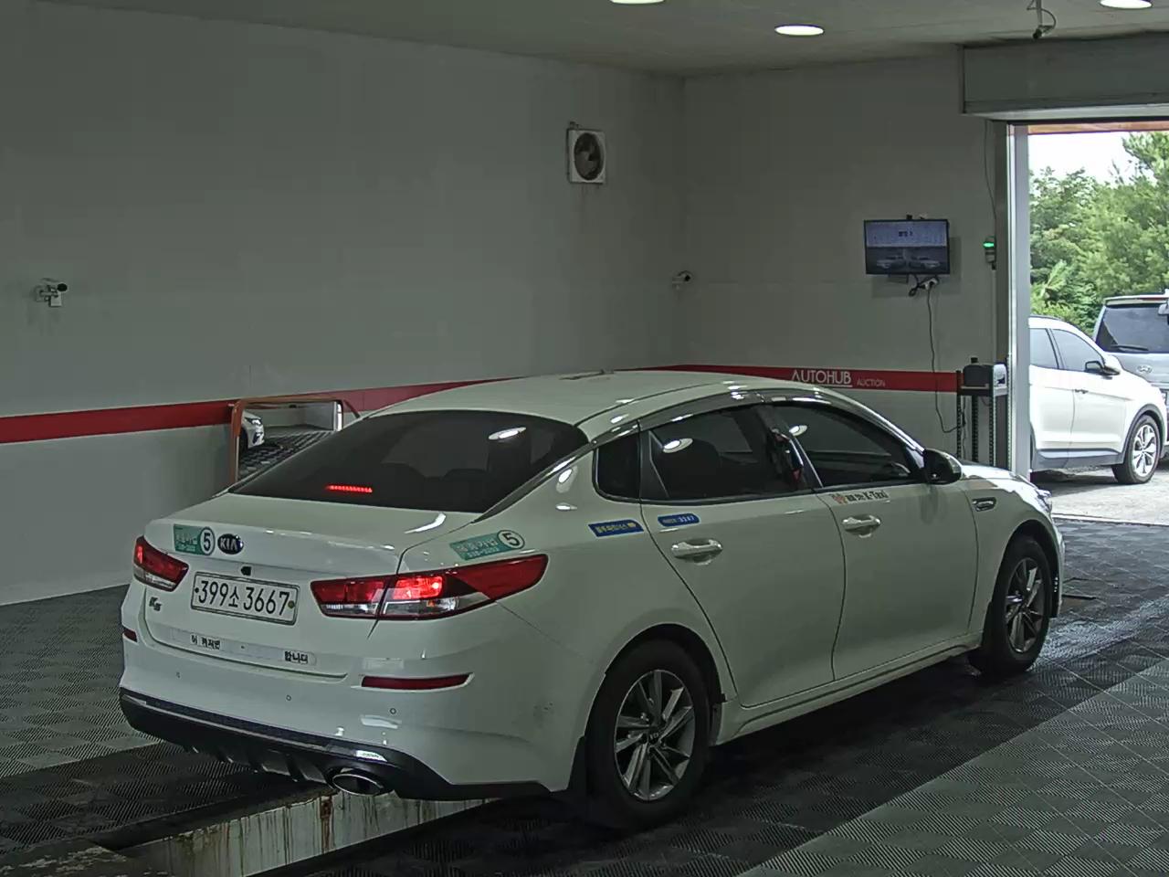 2020 - kia k5