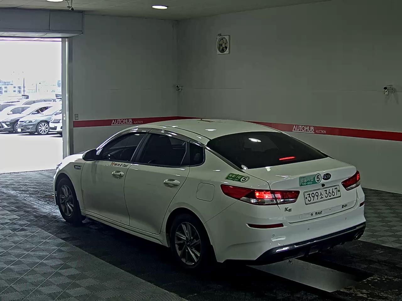 2020 - kia k5