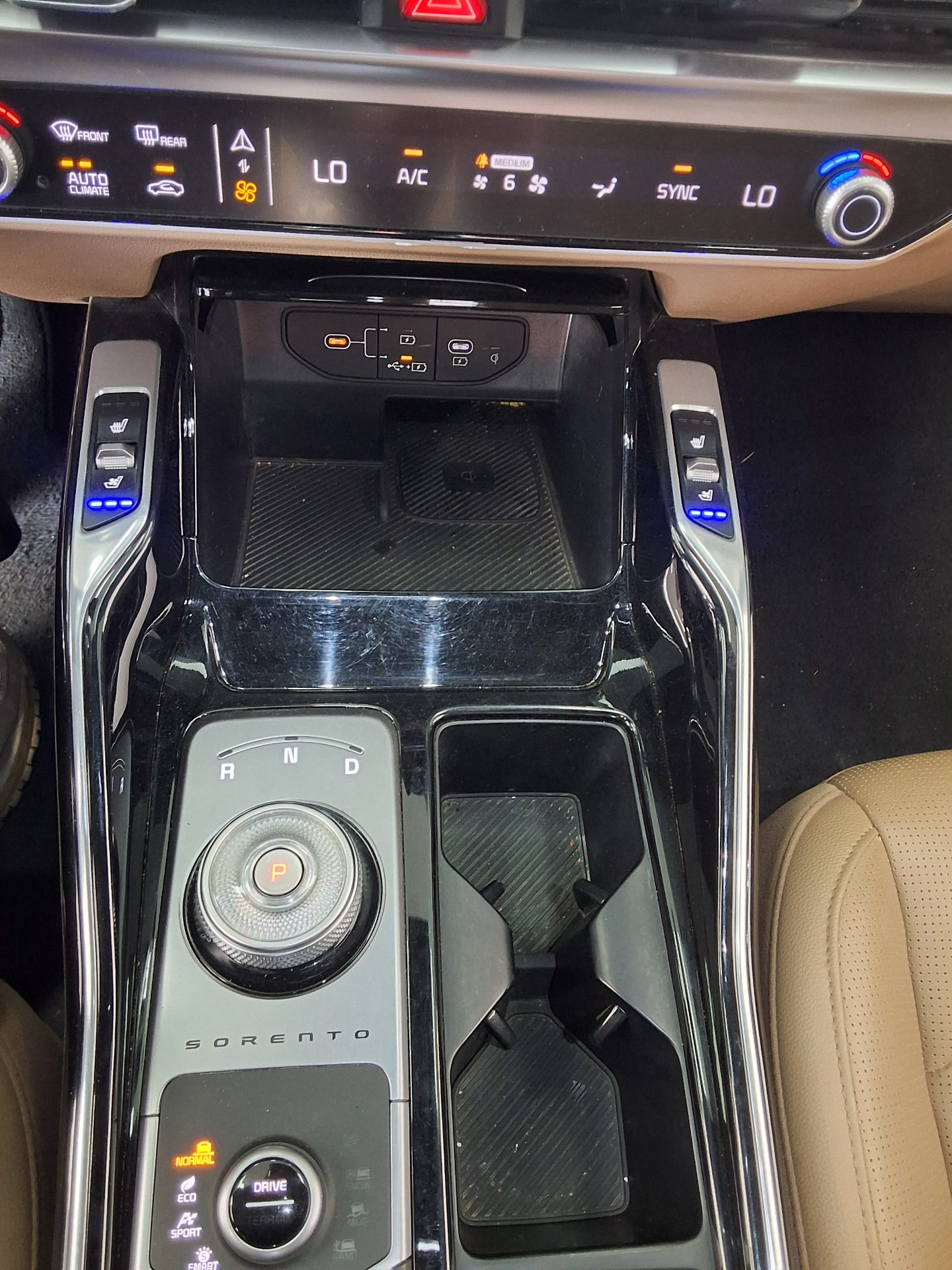2024 - kia sorento