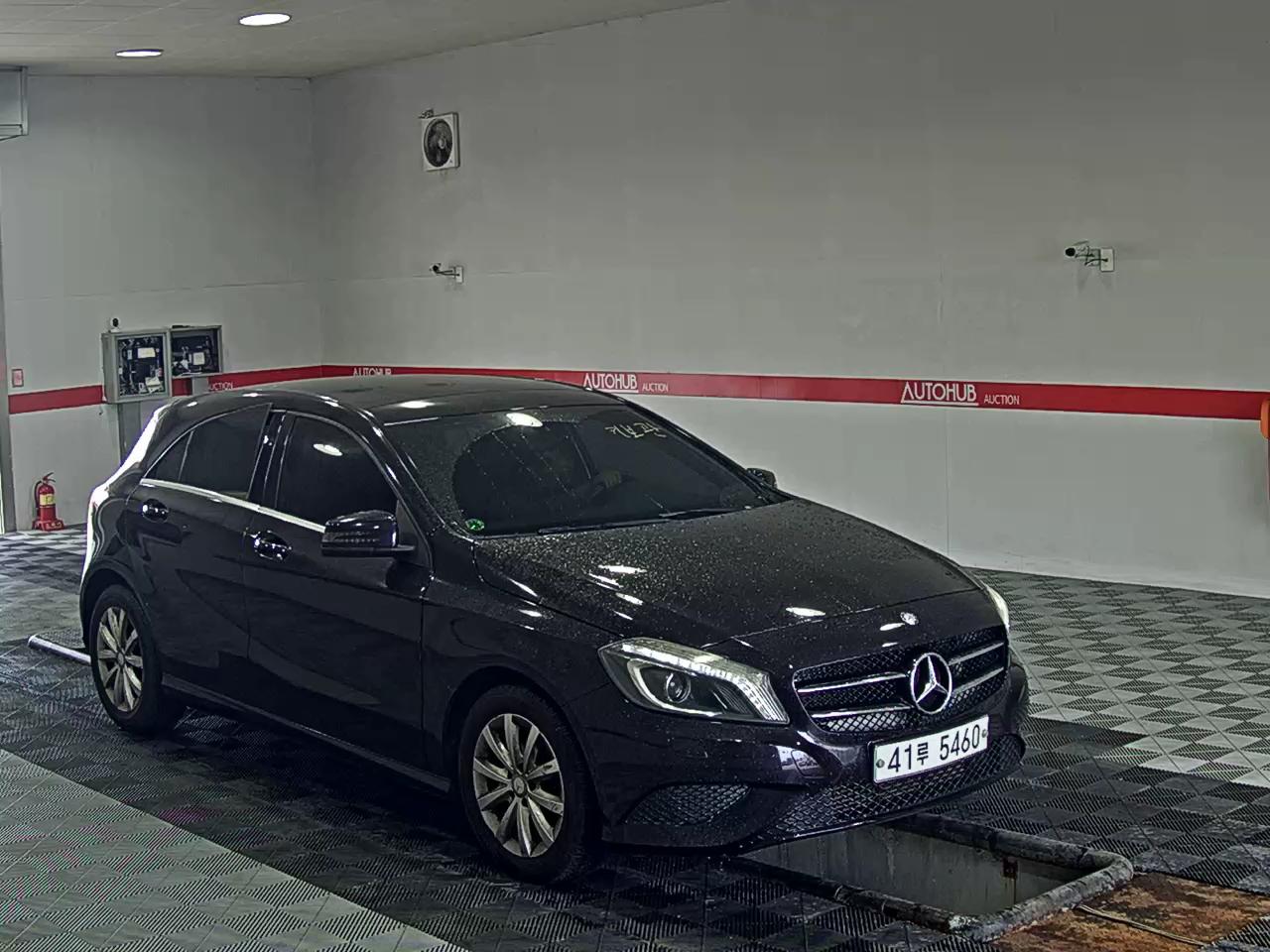 2014 - mercedes-benz a200