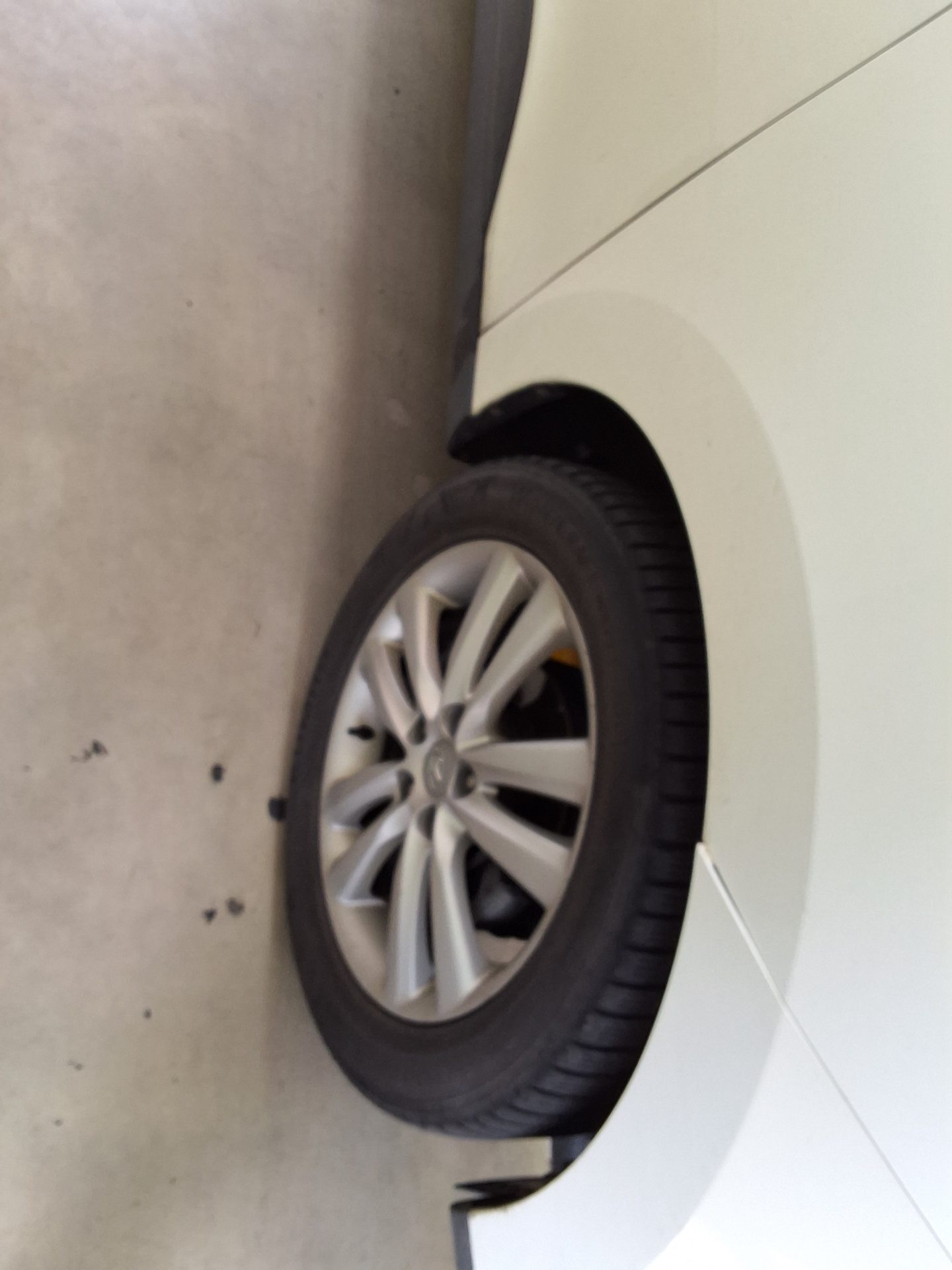 2010 - hyundai tucson