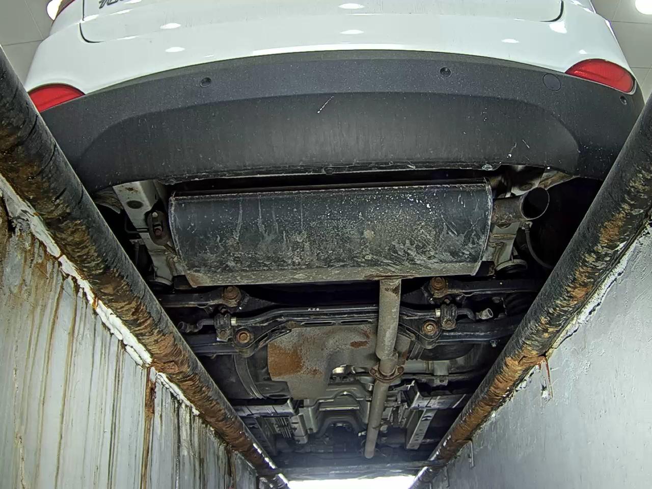 2010 - hyundai tucson