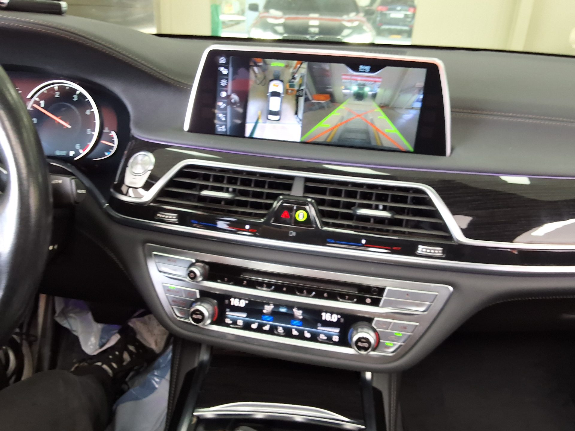 2016 - bmw m7