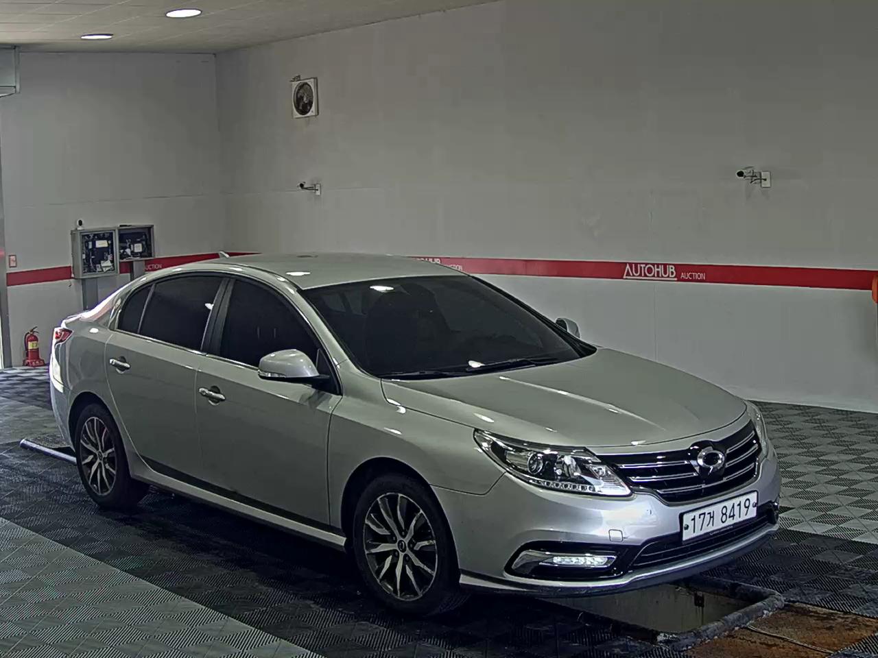 2018 - renault sm5