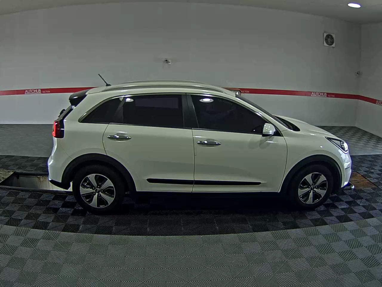 2017 - kia niro