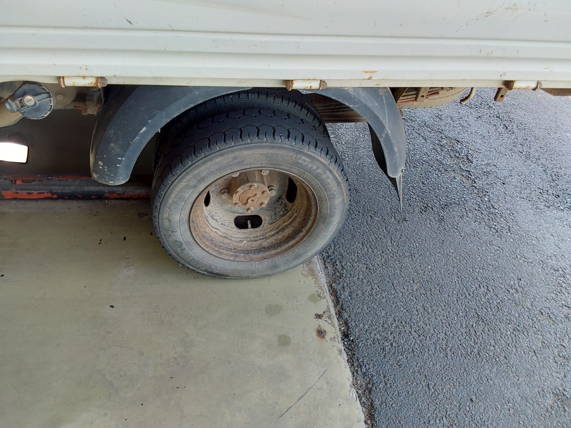 2012 - hyundai porter