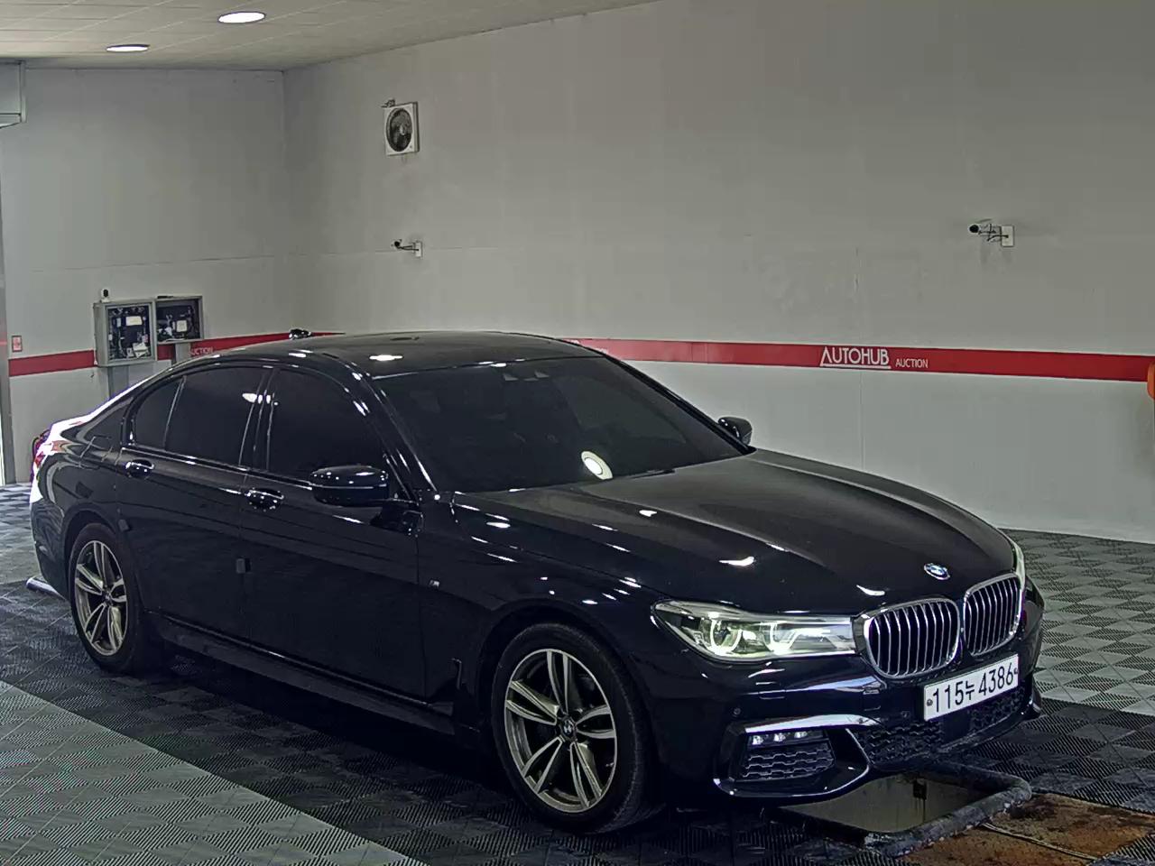 2016 - bmw m7