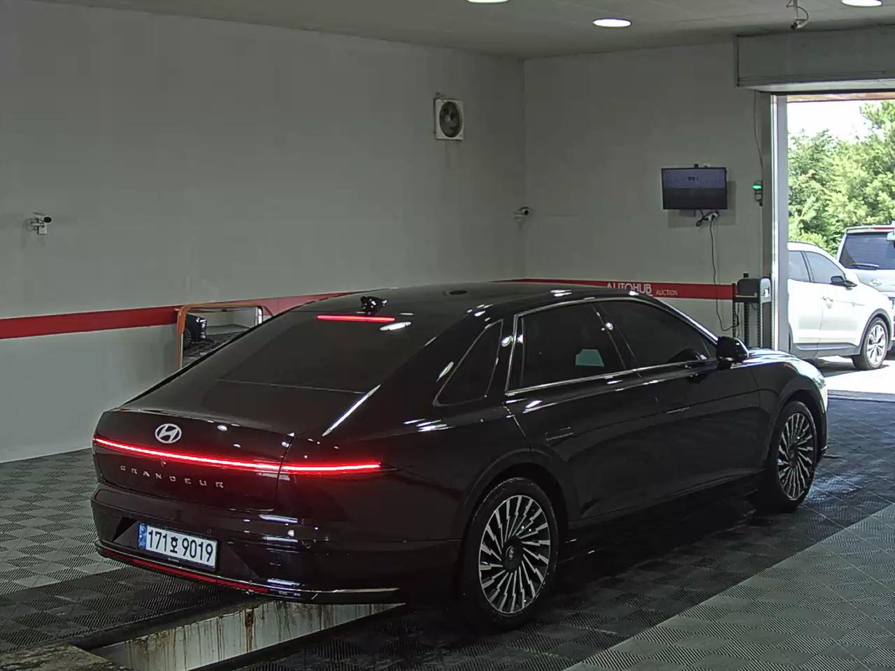 2024 - hyundai grandeur