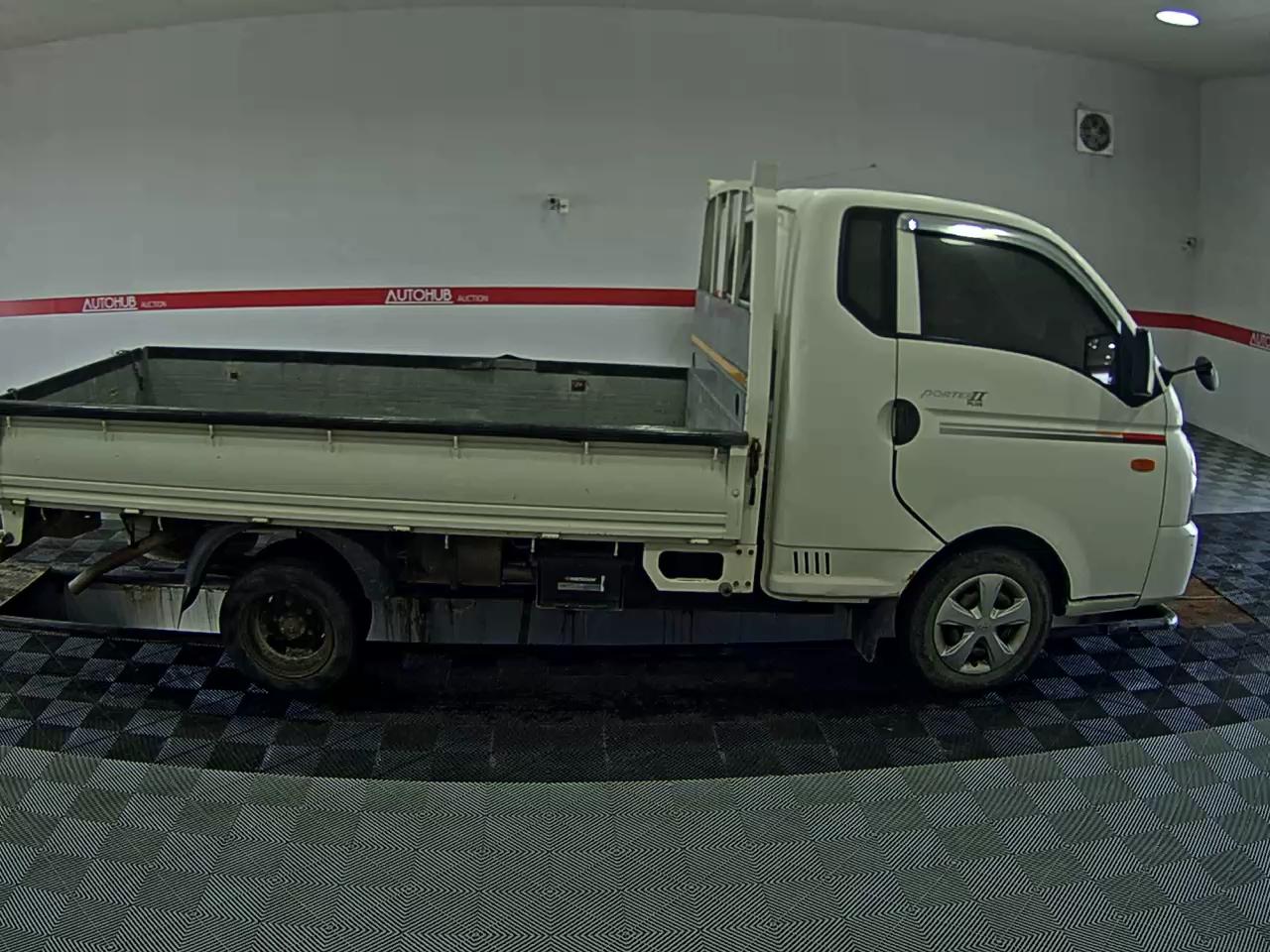 2012 - hyundai porter
