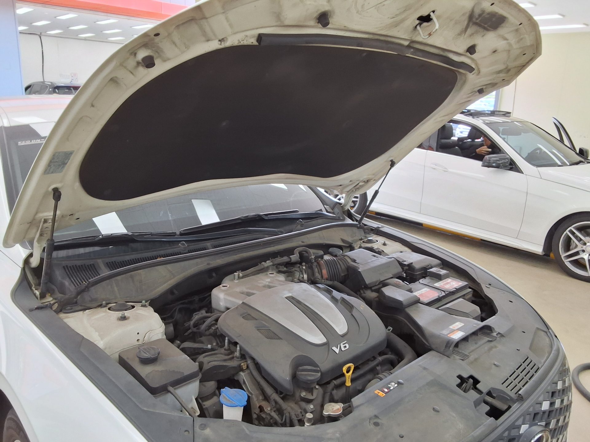 2022 - hyundai grandeur