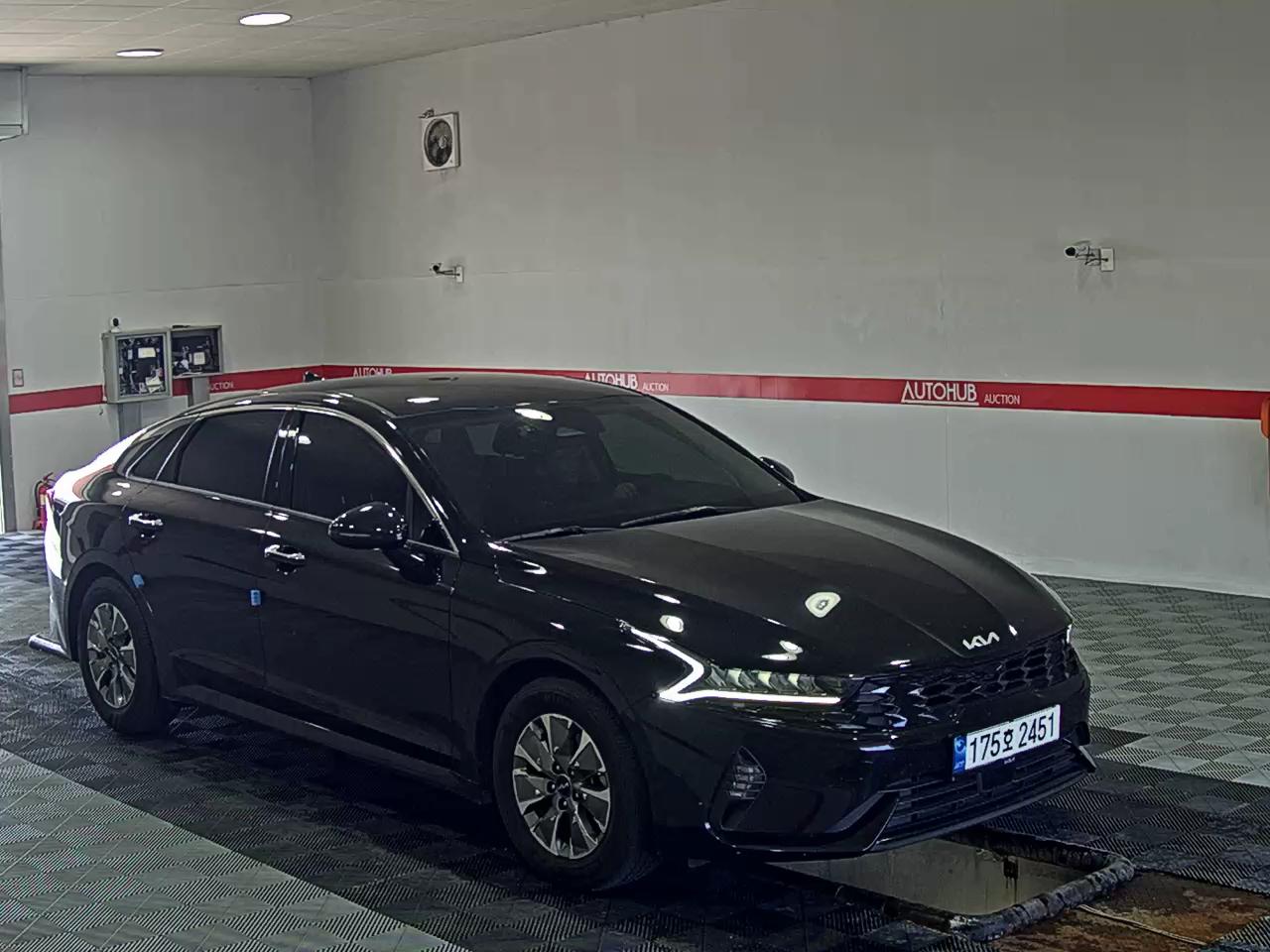 2023 - kia k5