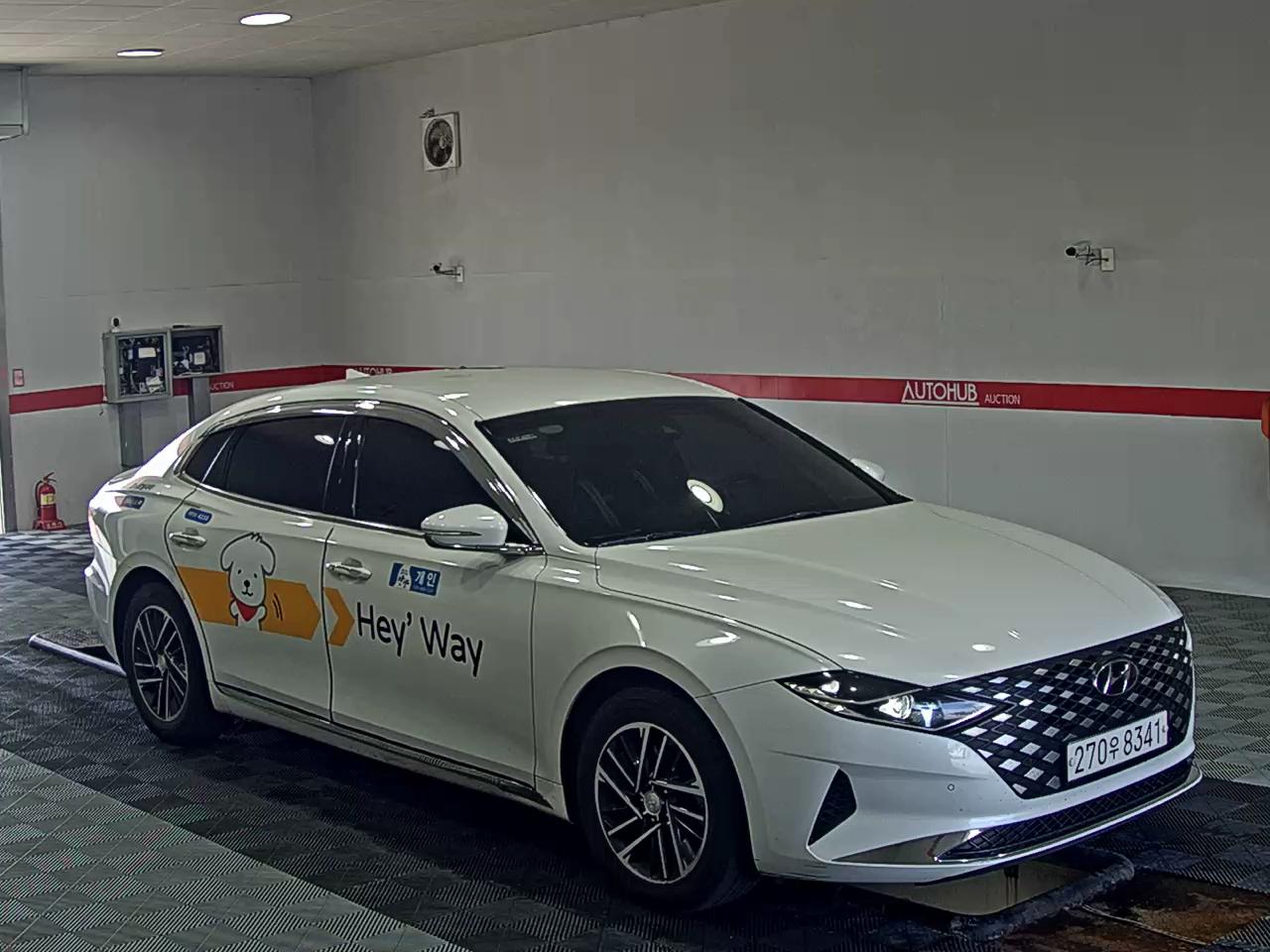 2022 - hyundai grandeur