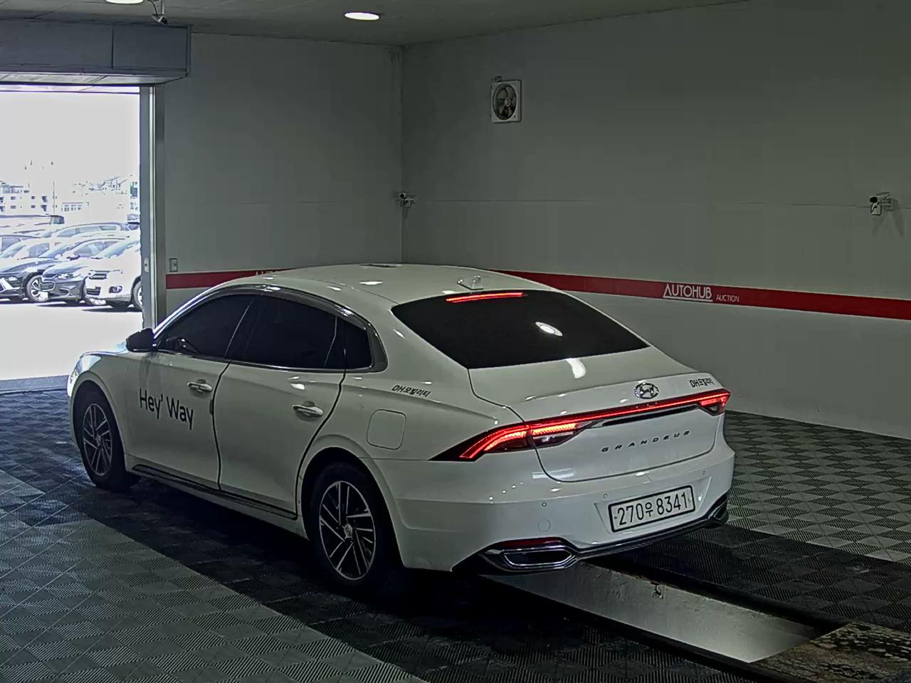 2022 - hyundai grandeur
