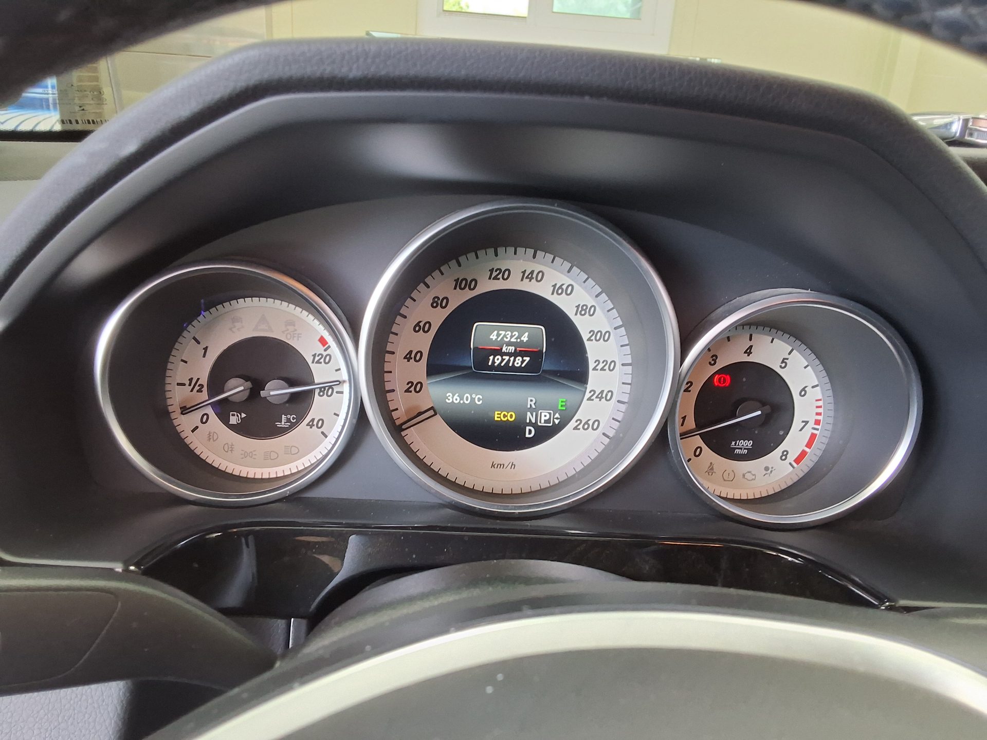 2014 - mercedes-benz e300