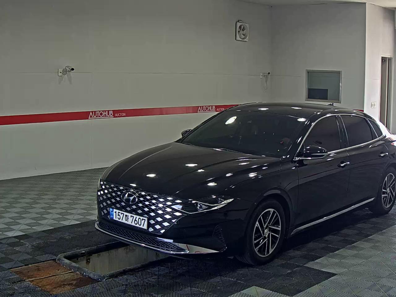 2022 - hyundai grandeur