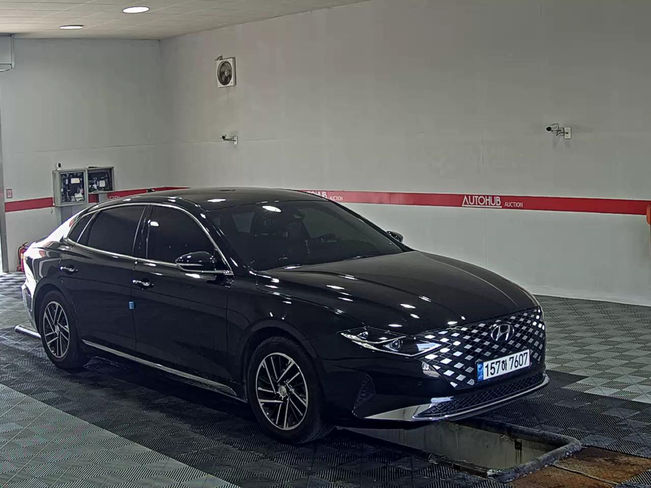 2022 - hyundai grandeur