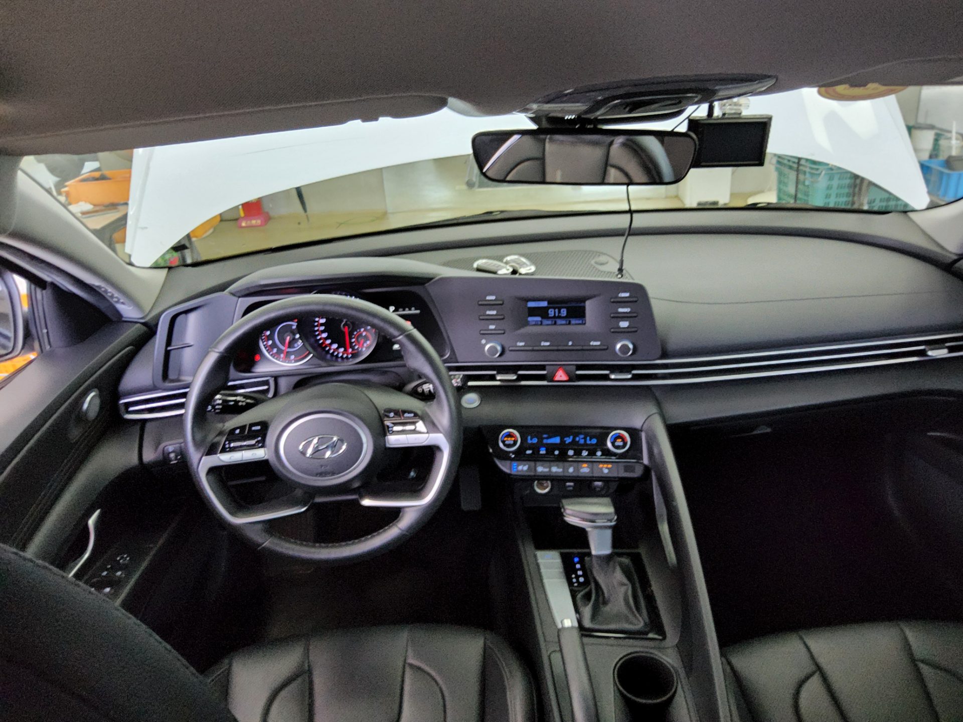 2021 - hyundai avante