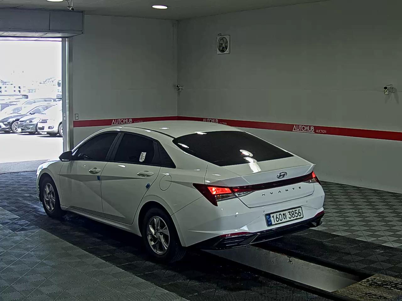 2021 - hyundai avante