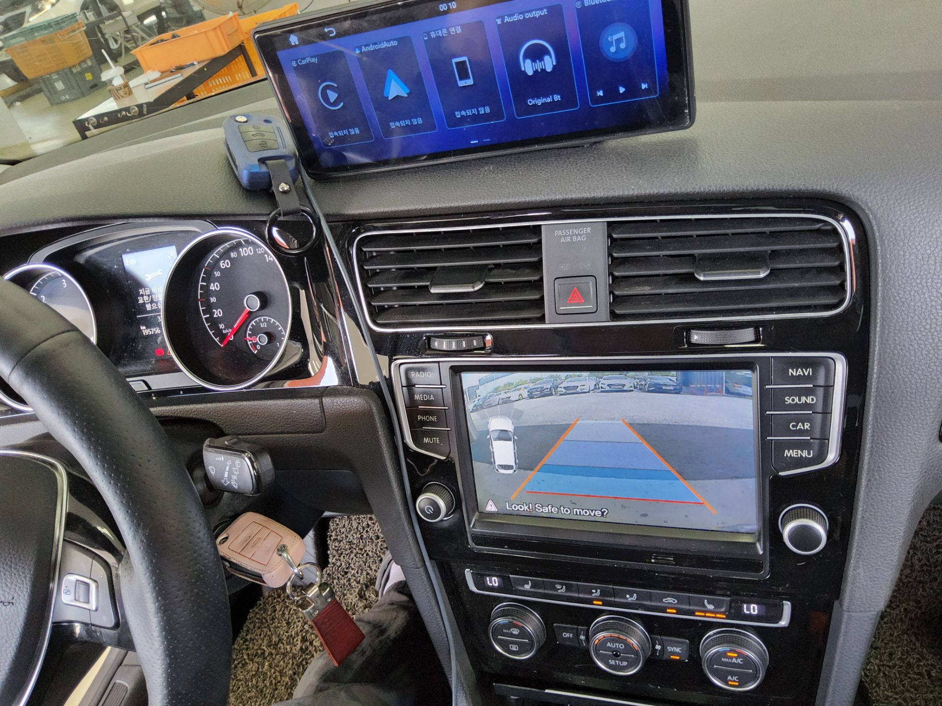 2014 - volkswagen golf