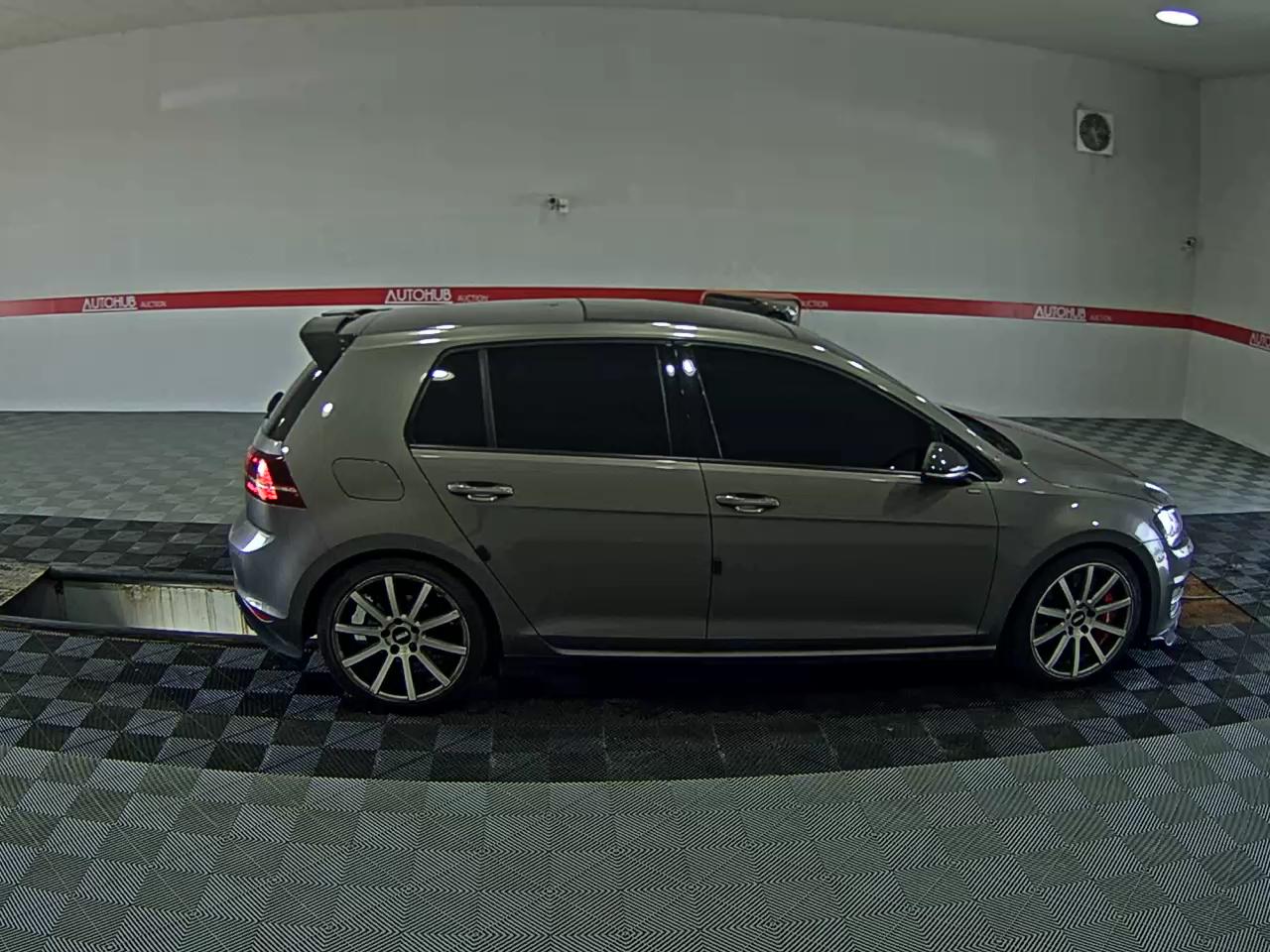 2014 - volkswagen golf