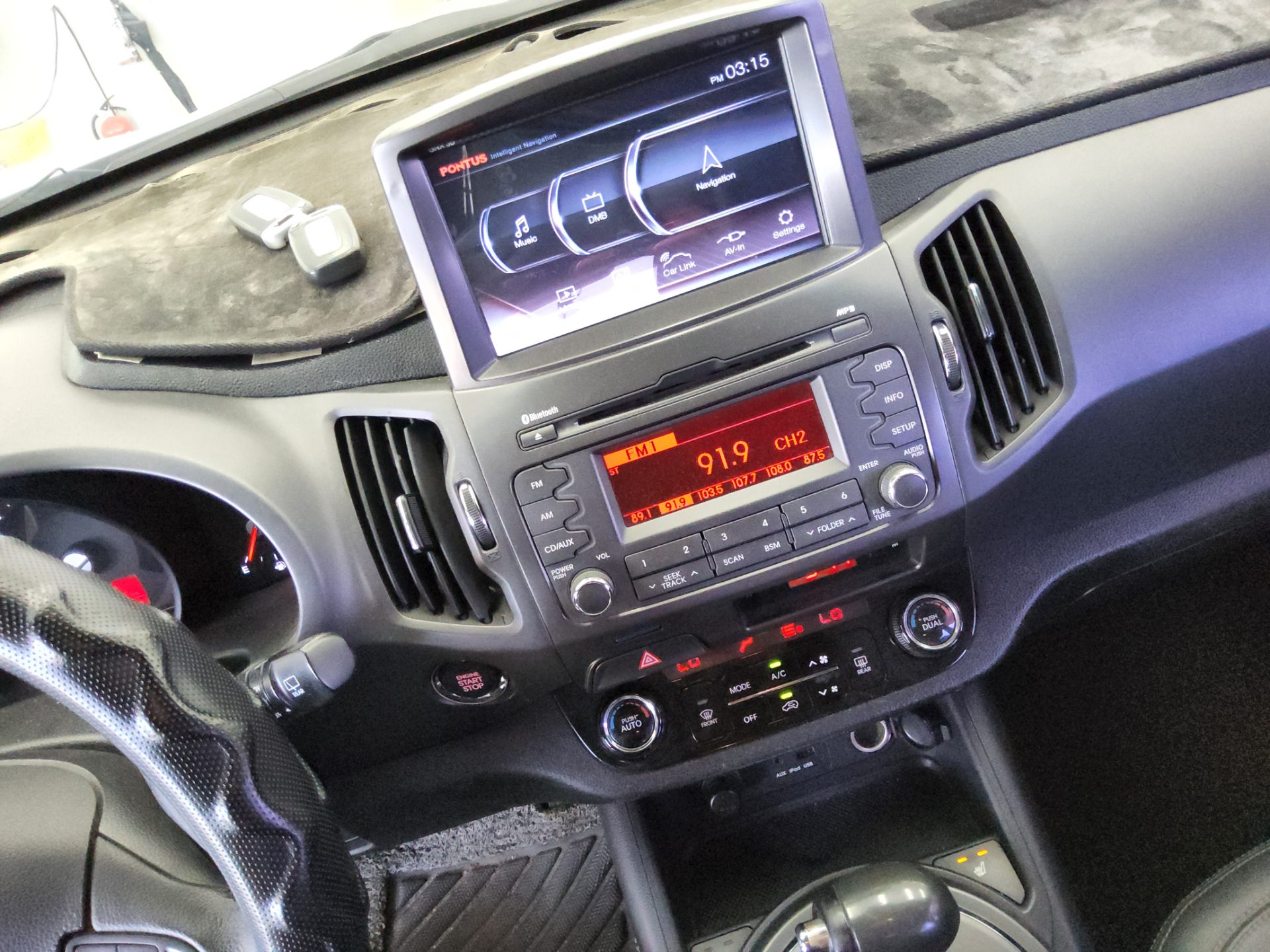 2012 - kia sportage