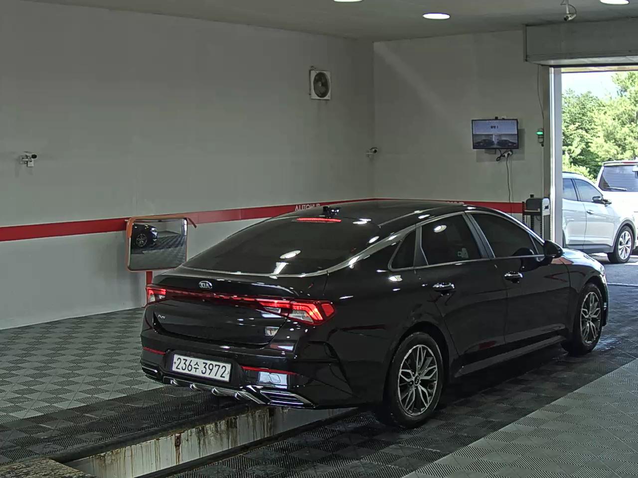 2020 - kia k5