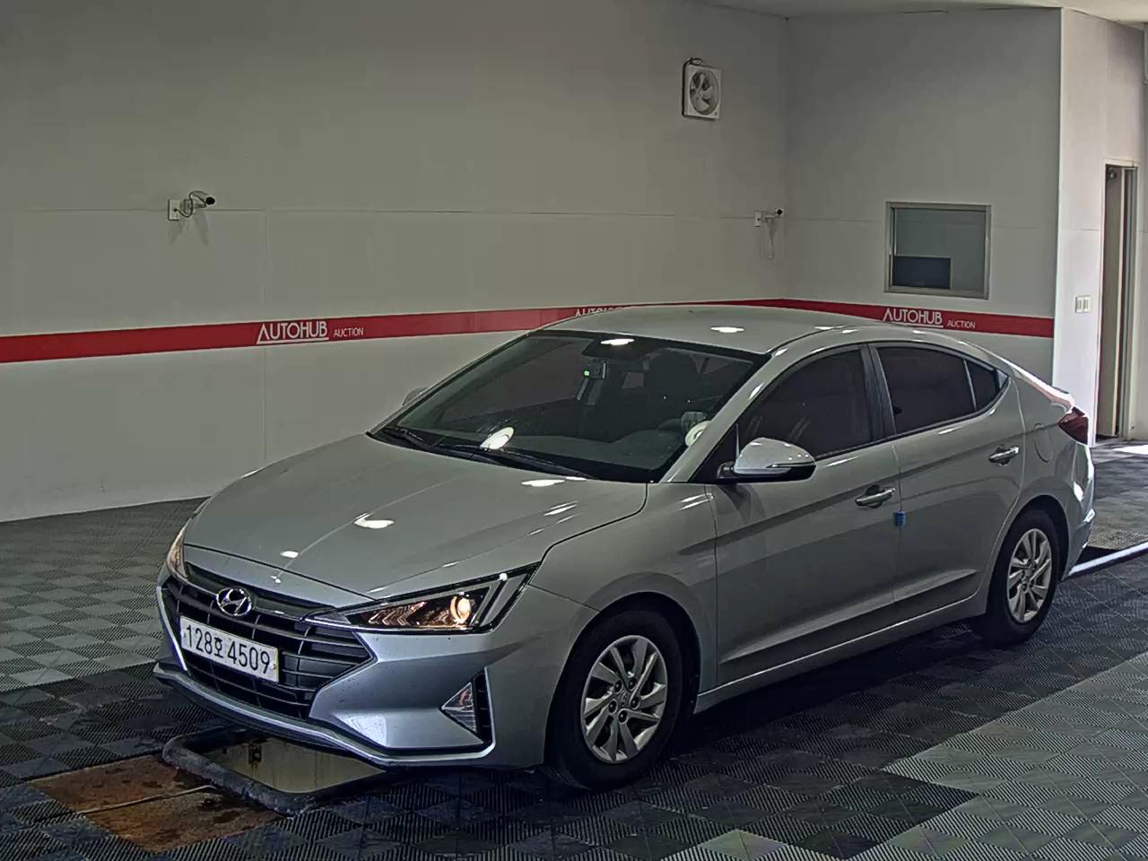 HYUNDAI AVANTE LPI CORPORATE USE