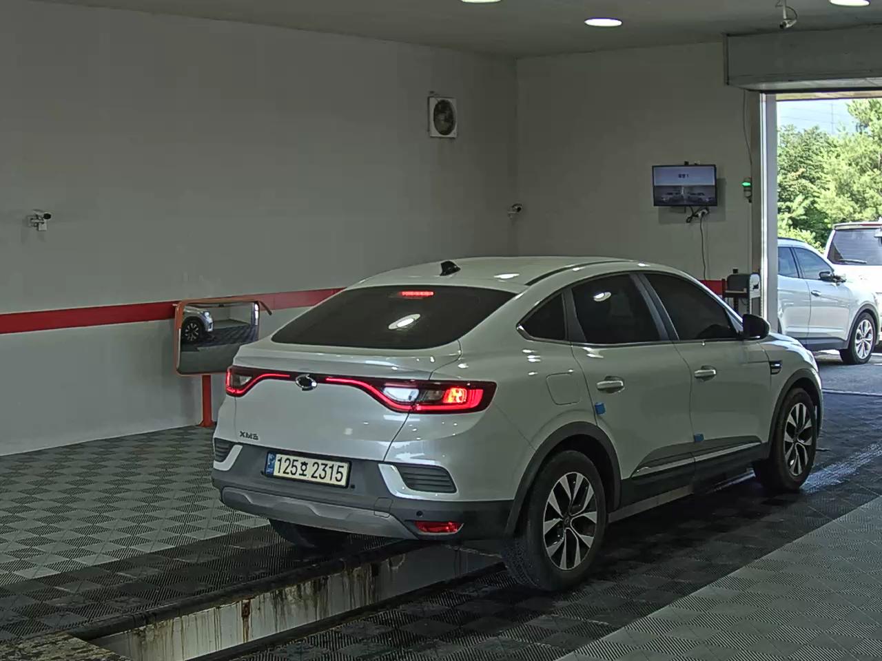 2022 - renault xm3