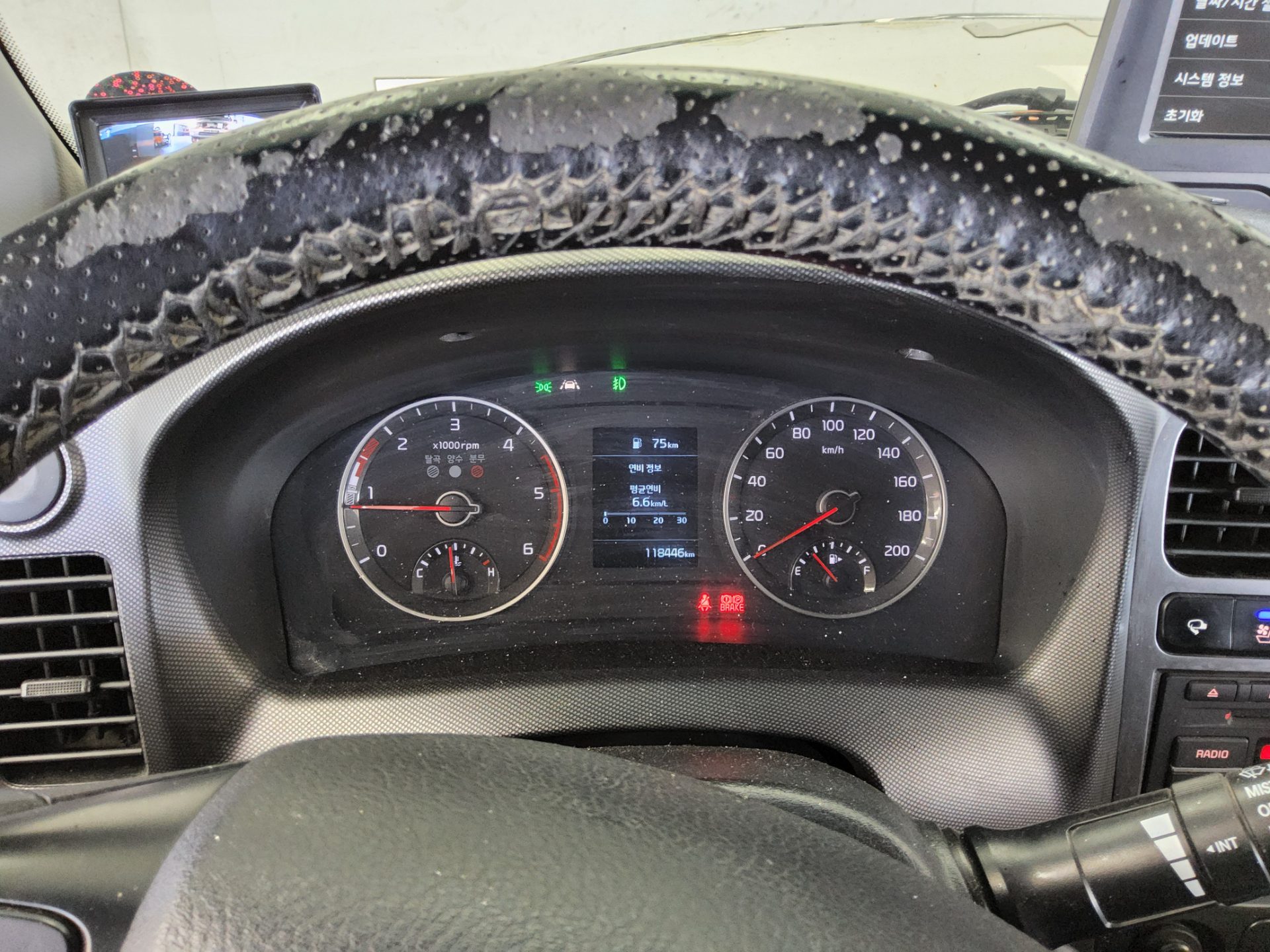 2022 - kia bongo