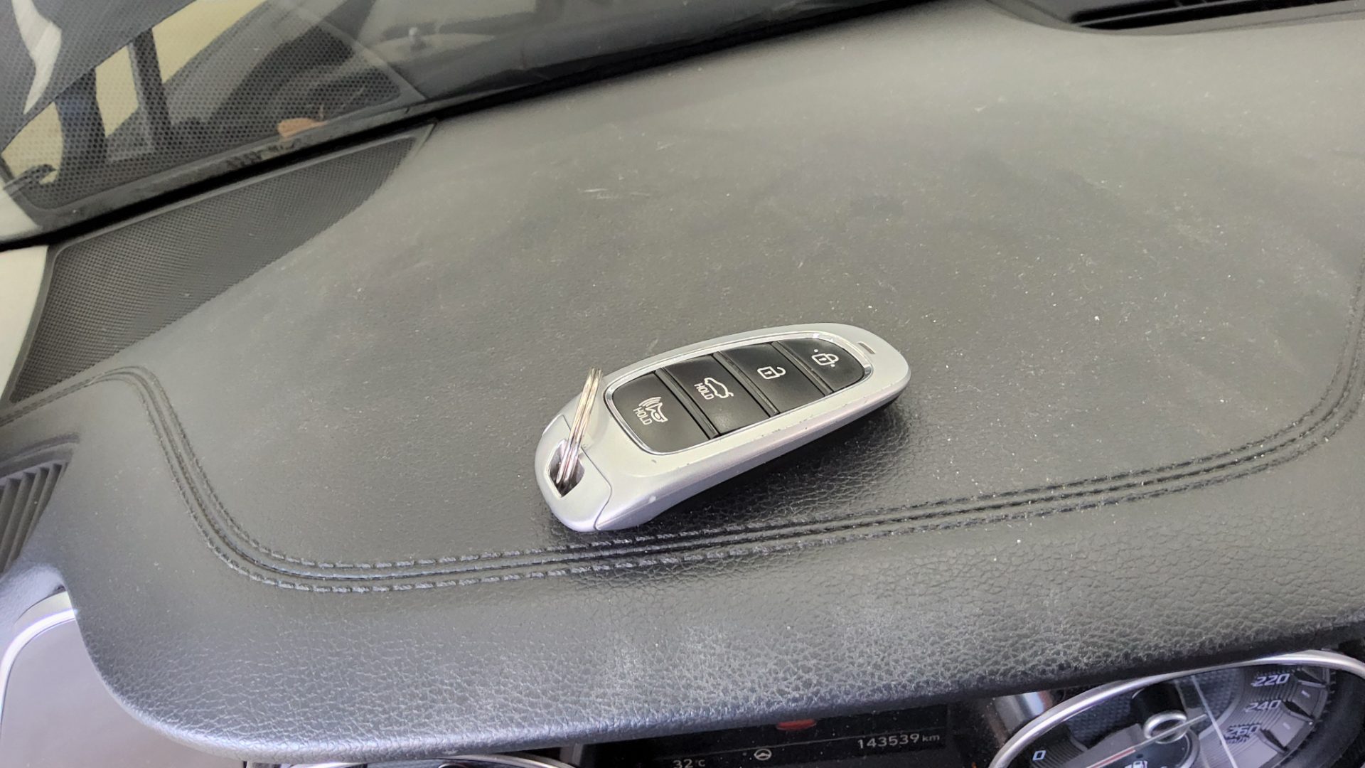 2020 - hyundai grandeur